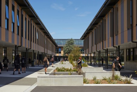 Te Aratai College