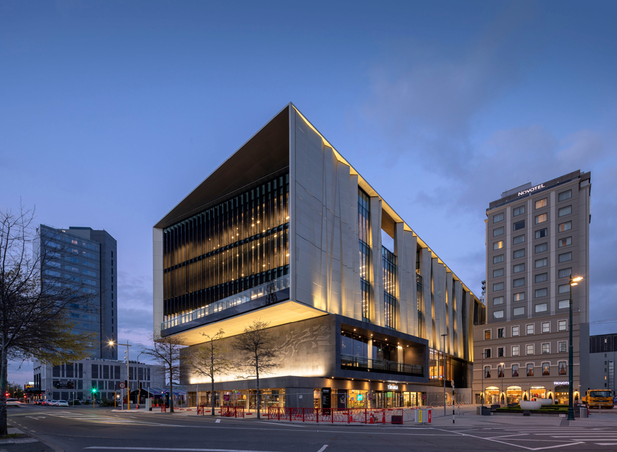 Website Pics Turanga 2