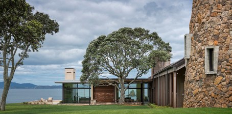 Hilltop House, Pureua Peninsula, 2008-2012