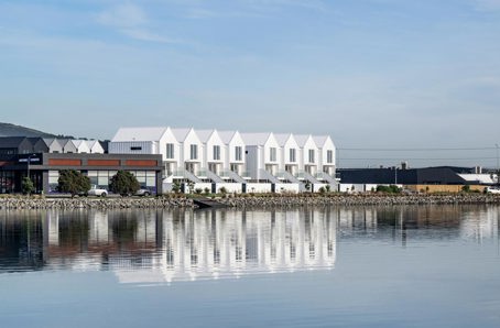 Waters Edge Townhouses