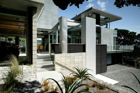 West Coast Beach House, Auckland