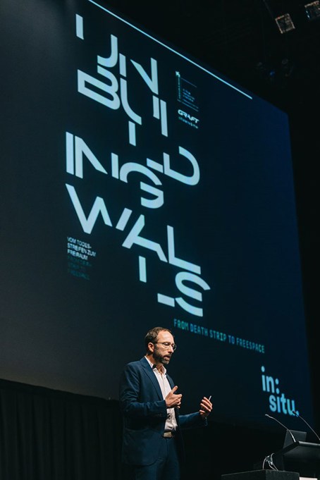 Wolfram Putz presents his talk.