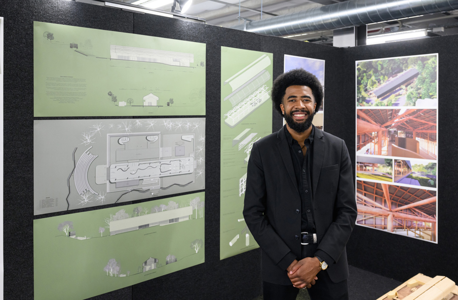  Winner - Mila Makasini