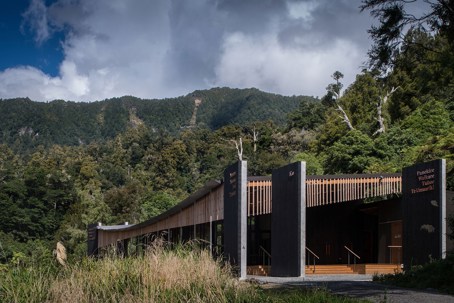 2017 Ted McCoy Award for Education, Te Wharehou o Waikaremoana, Tennent+Brown Architects. 
