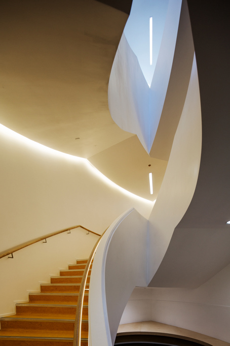 Te Uru Waitākere Contemporary Gallery, 2014
