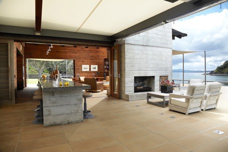 Mountain Landing Boat House, Purerua Peninsula, 2000-2002