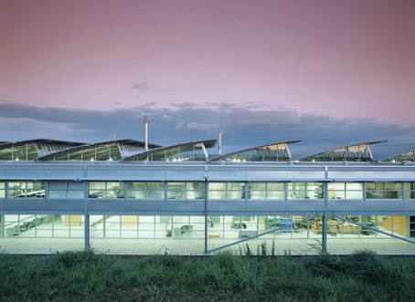 The University of Auckland Ray Meyer Research Centre, 2003