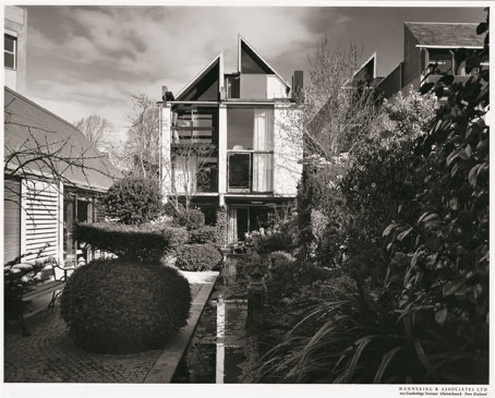 65 Cambridge Terrace House & Offices
