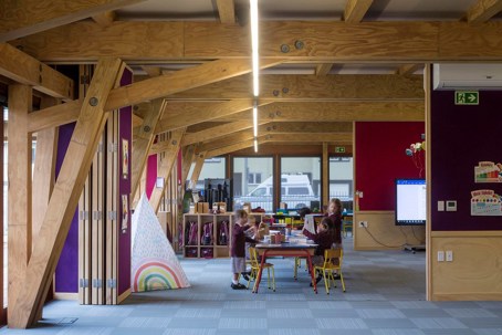 Cathedral Grammar Junior School, Andrew Barrie lab and Tezuka Architects