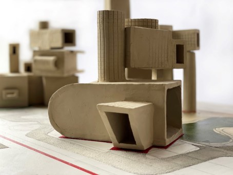 A model by Maggie Hubert.